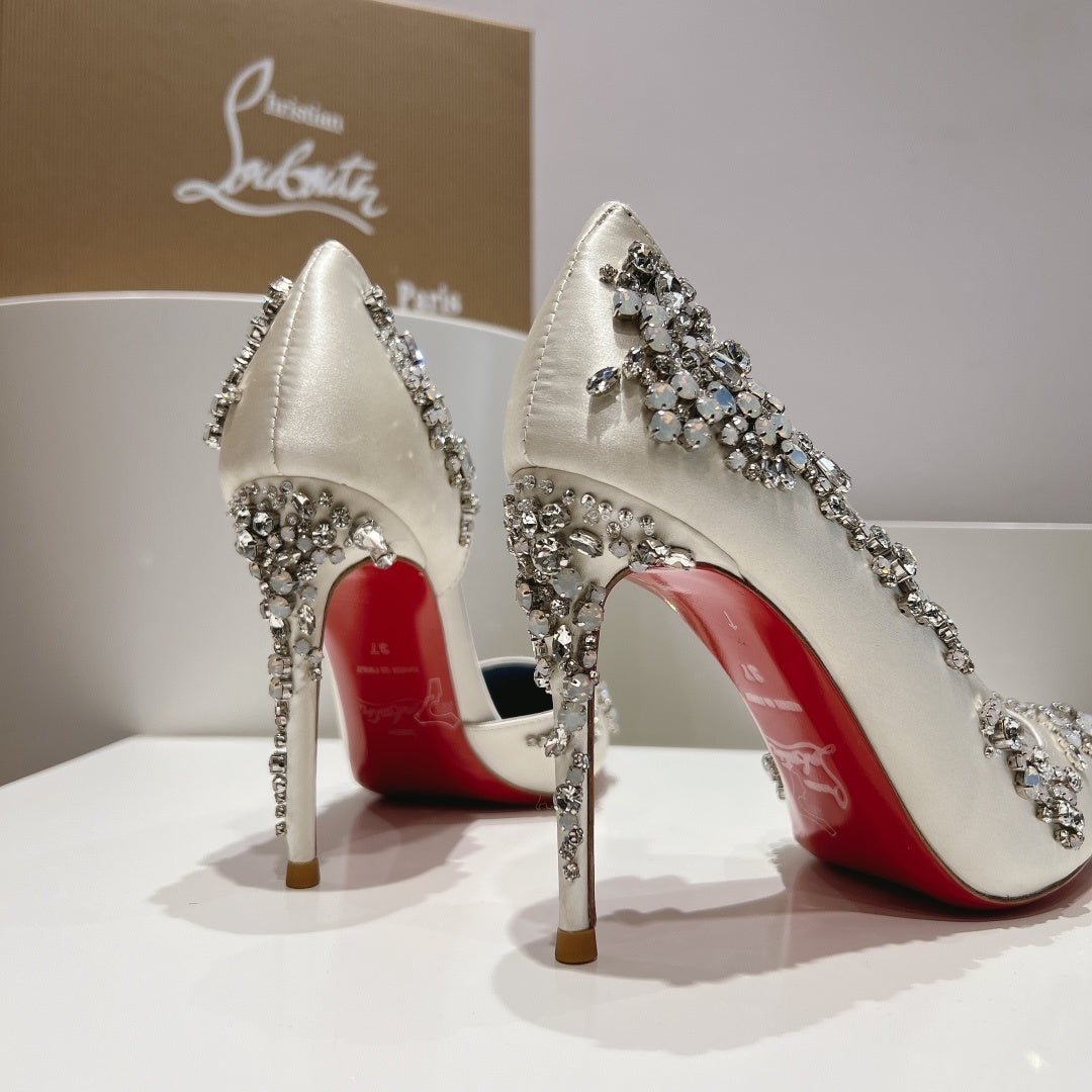 Mila's Edit - High-Quality Designer Products for You - AFFORDABLE LUXURY HEELS - 8027