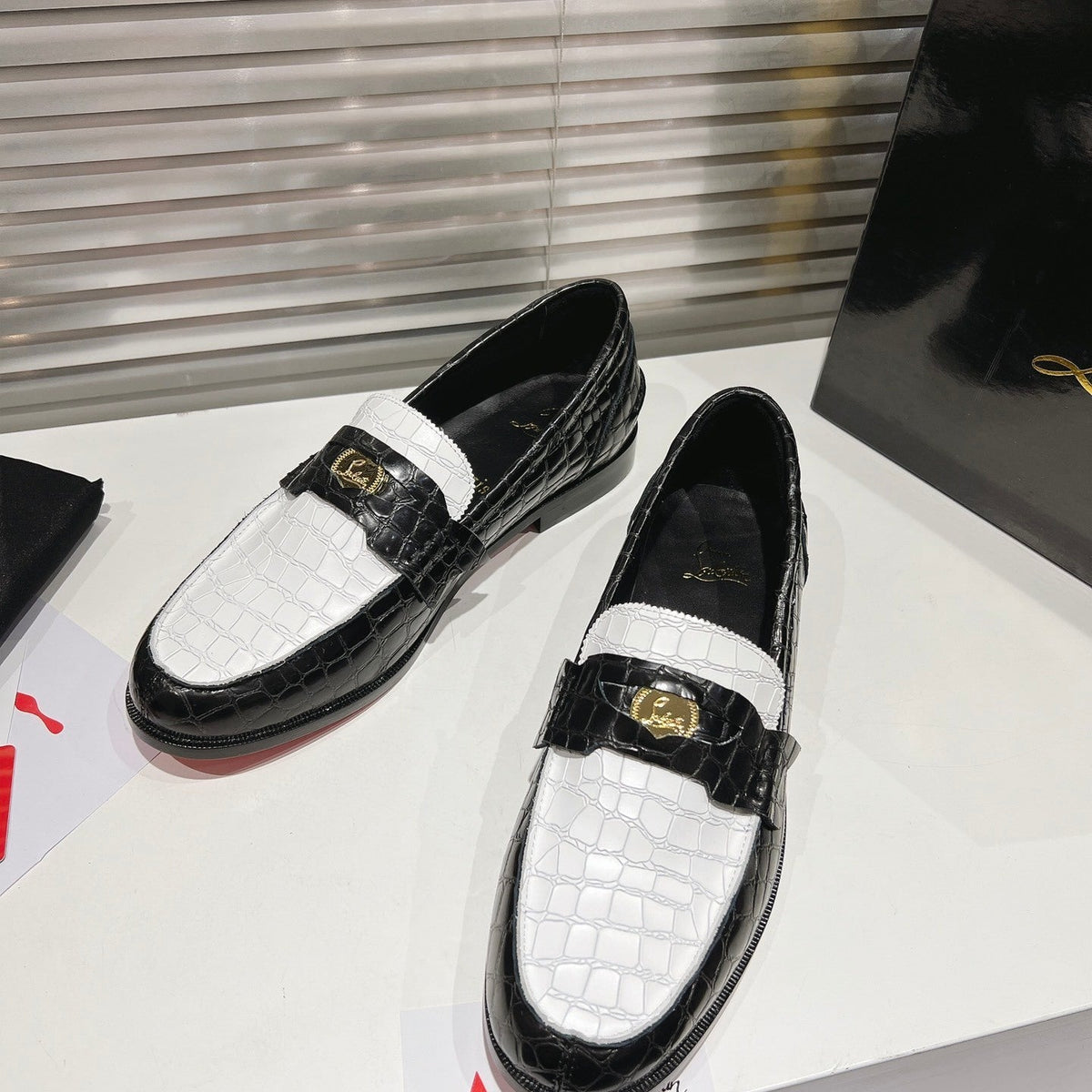Mila's Edit - Best High-End Brands in One Place - AFFORDABLE LUXURY HEELS - 8249