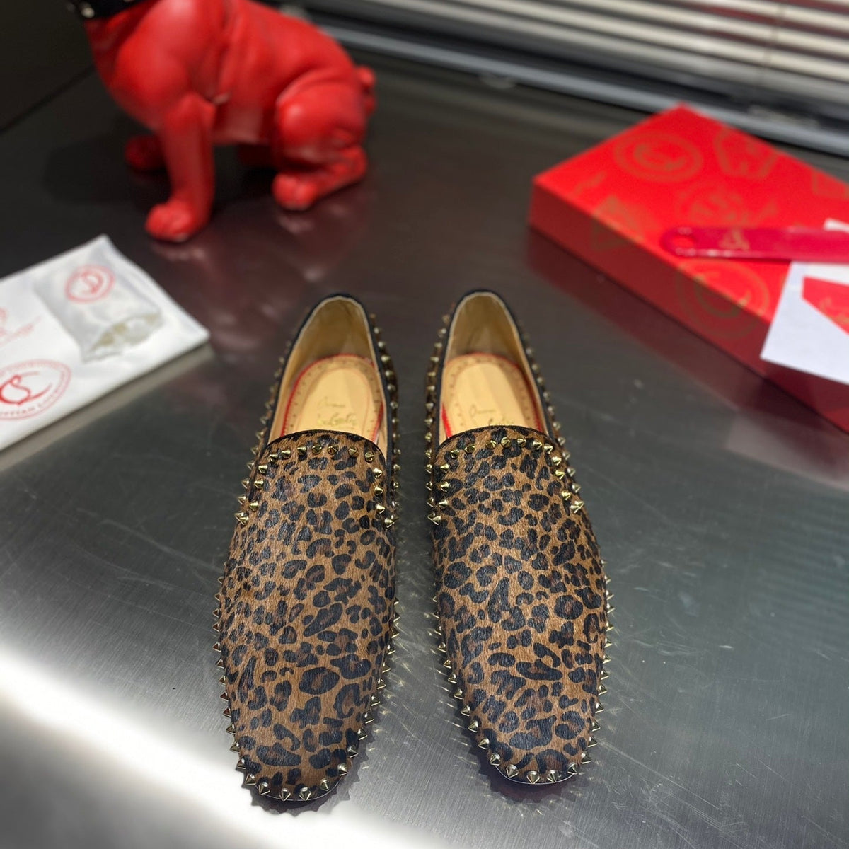 Mila's Edit - High-Quality Designer Products for You - AFFORDABLE LUXURY HEELS - 8255