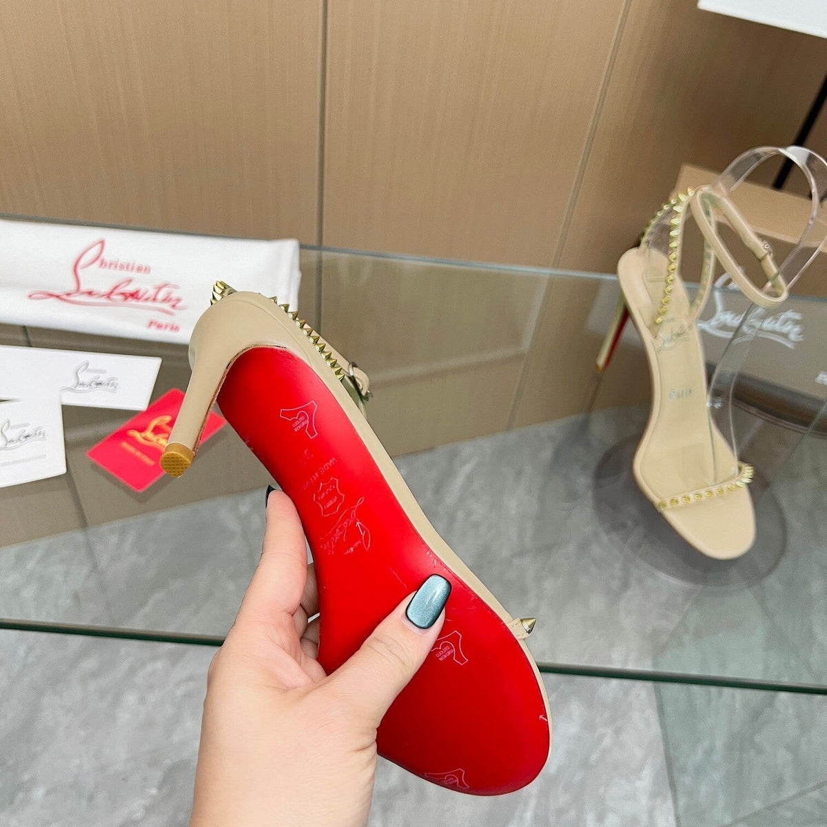Mila's Edit - Best High-End Brands in One Place - AFFORDABLE LUXURY HEELS - 8069
