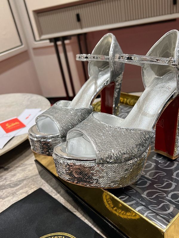 Mila's Edit - High-Quality Designer Products for You - AFFORDABLE LUXURY HEELS - 8235