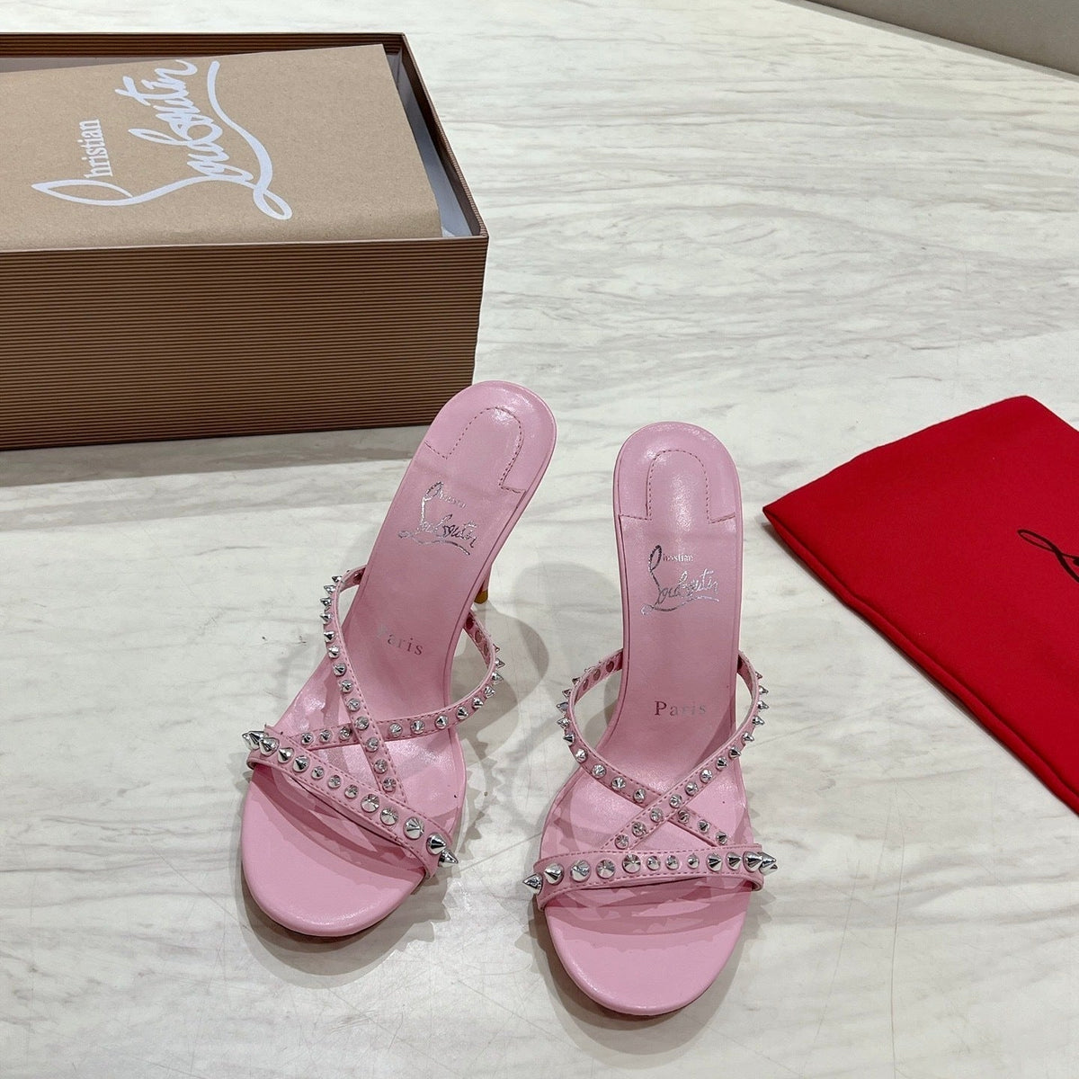 Mila's Edit - High-Quality Designer Products for You - AFFORDABLE LUXURY HEELS - 8287