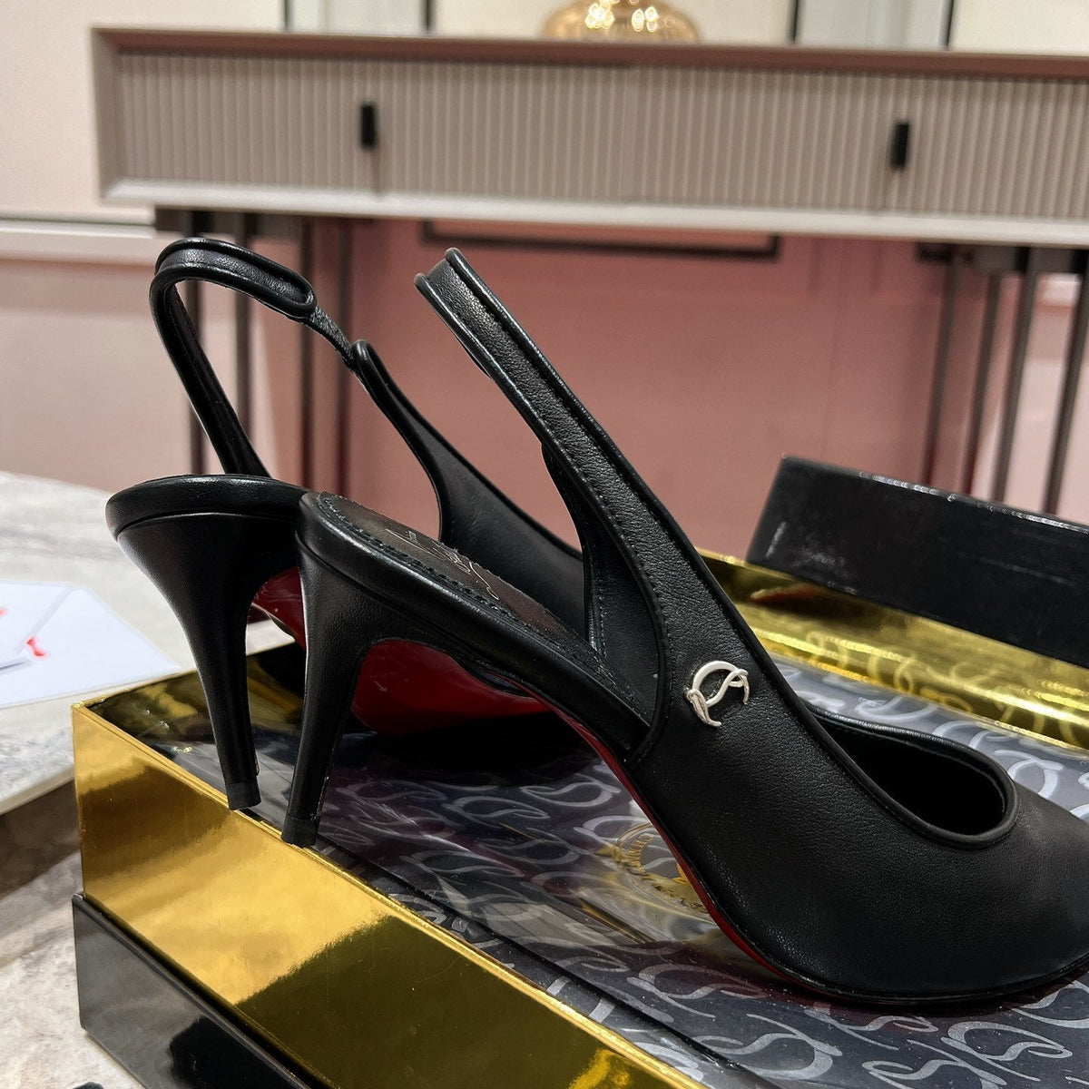 Mila's Edit - Premium Luxury Goods and Accessories - AFFORDABLE LUXURY HEELS - 8174