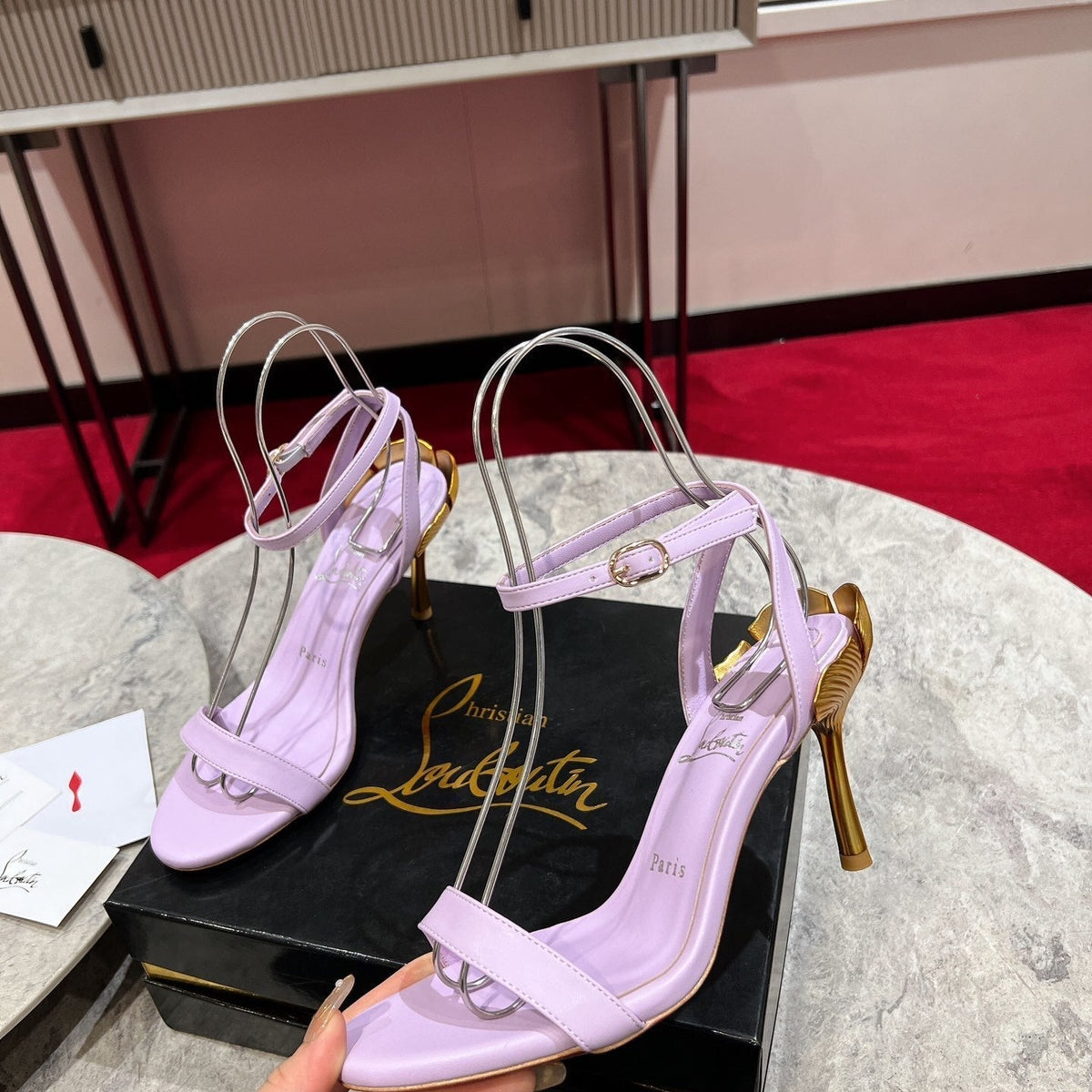 Mila's Edit - High-Quality Designer Products for You - AFFORDABLE LUXURY HEELS - 8095