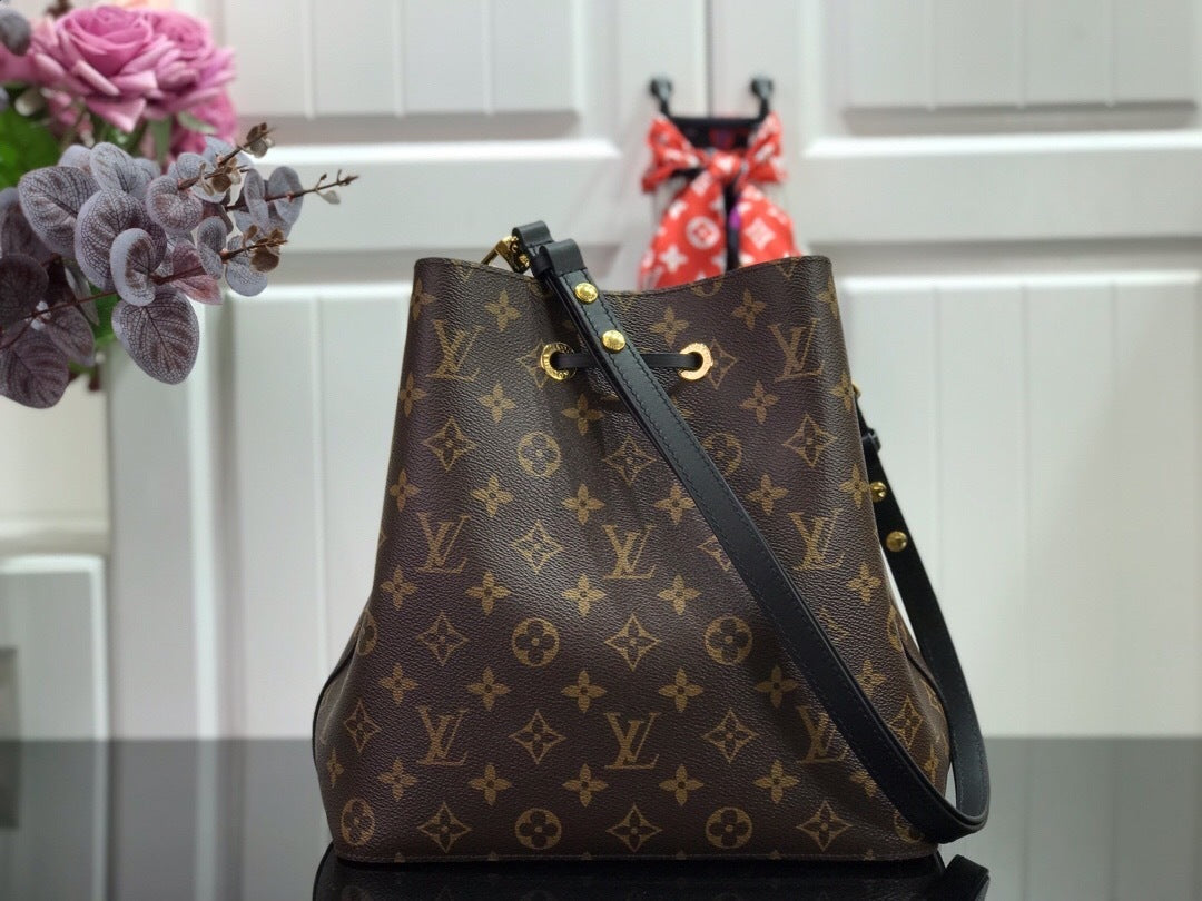 Mila's Edit - High-Quality Designer Products for You - AFFORDABLE LUXURY BAGS - 4303