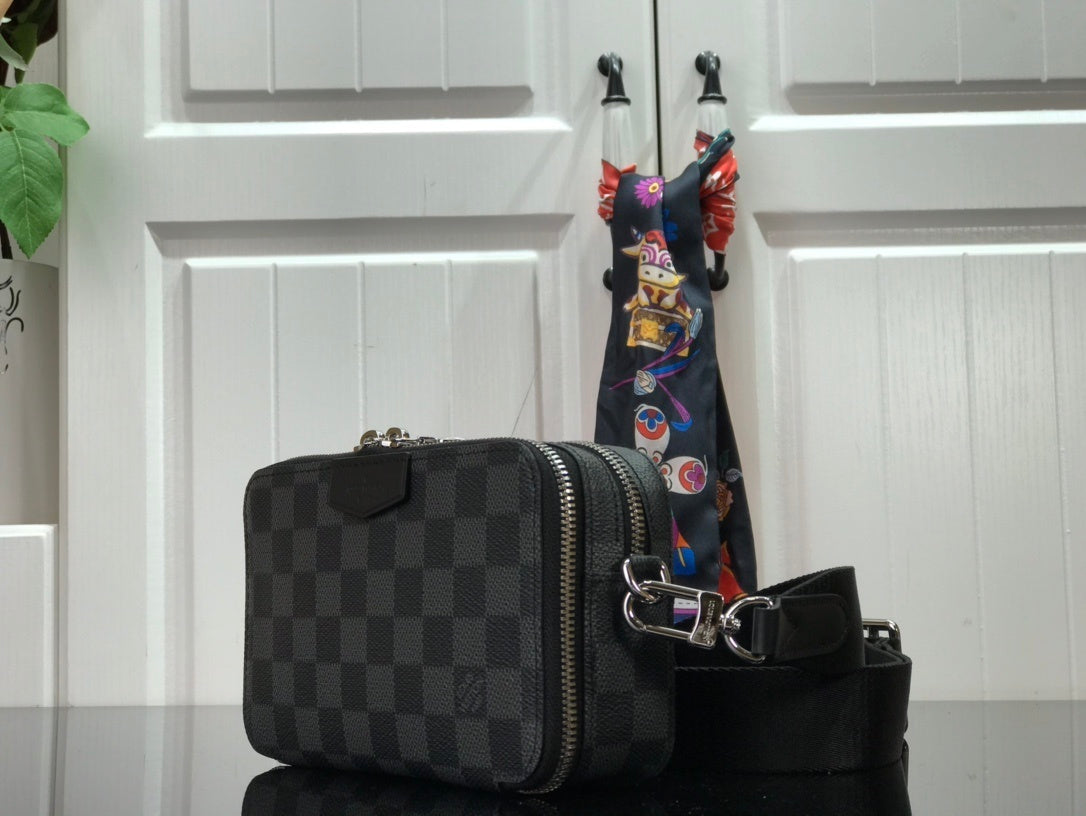 Mila's Edit - Premium Luxury Goods and Accessories - AFFORDABLE LUXURY BAGS - 4262