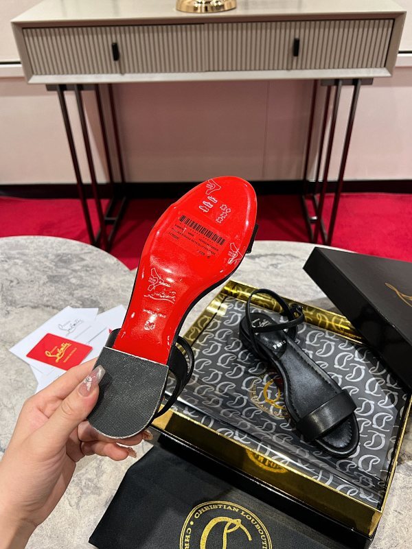 Mila's Edit - High-Quality Designer Products for You - AFFORDABLE LUXURY HEELS - 8119
