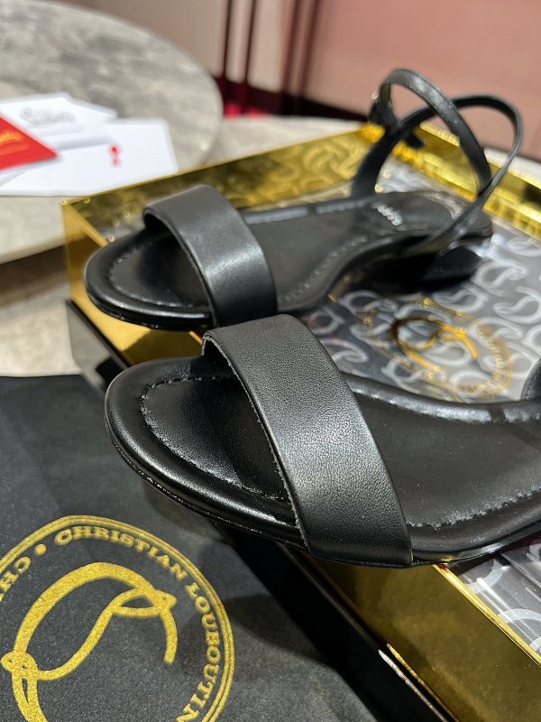 Mila's Edit - High-Quality Designer Products for You - AFFORDABLE LUXURY HEELS - 8119