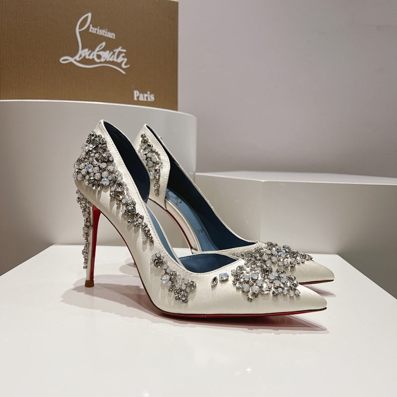 Mila's Edit - High-Quality Designer Products for You - AFFORDABLE LUXURY HEELS - 8027