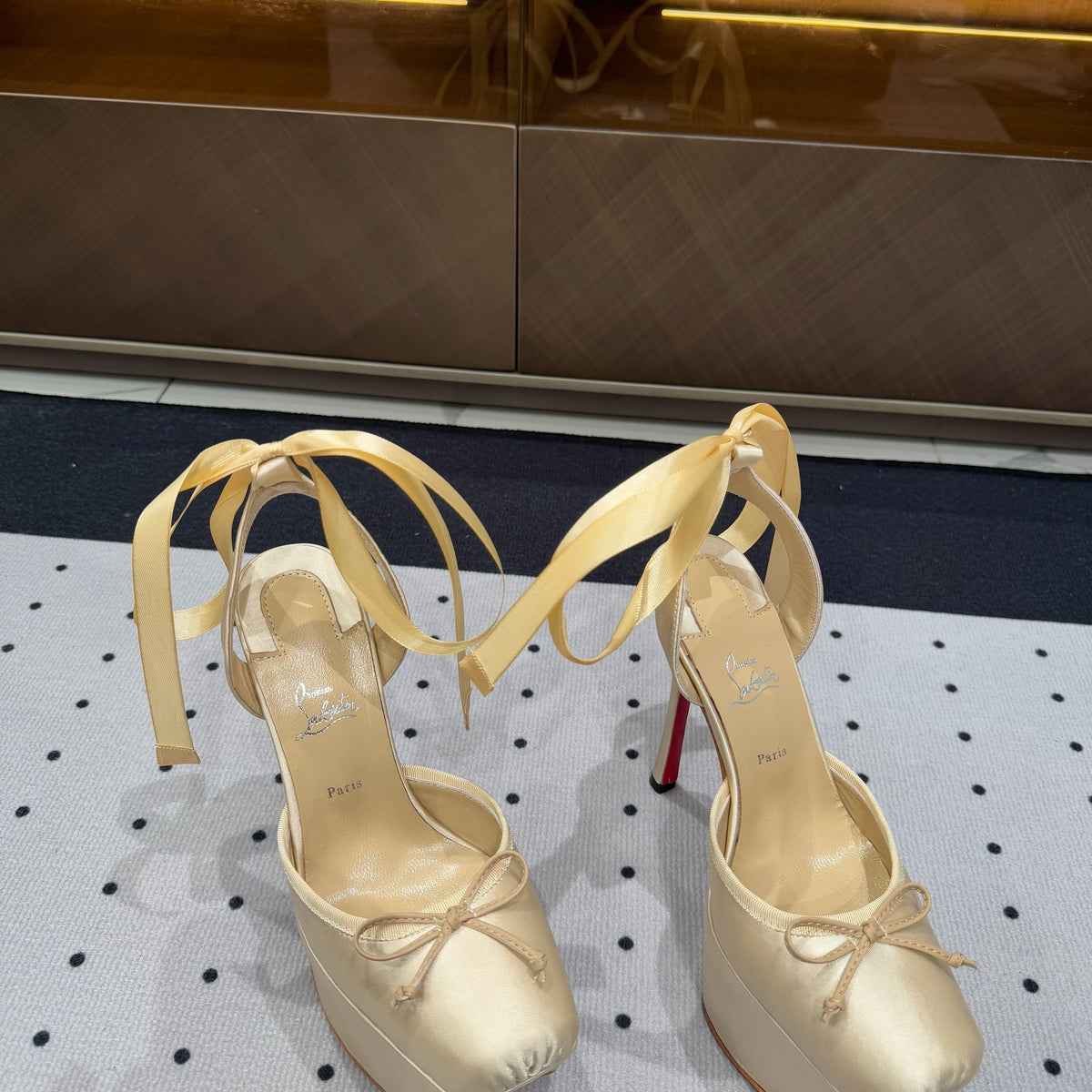 Mila's Edit - Premium Luxury Goods and Accessories - AFFORDABLE LUXURY HEELS - 8218