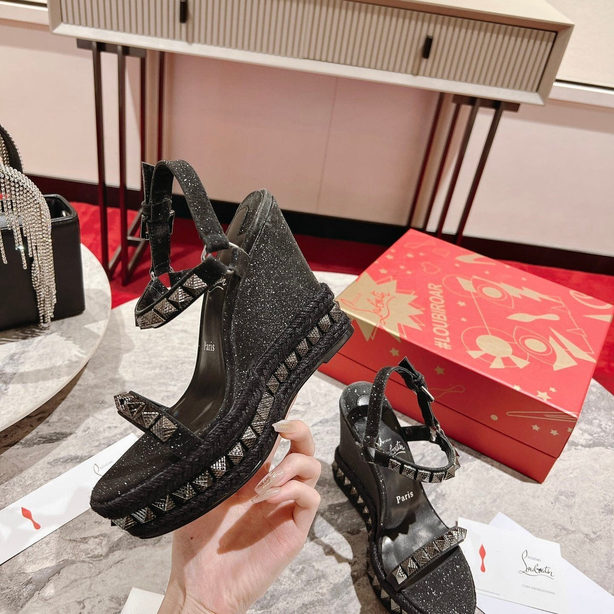 Mila's Edit - High-Quality Designer Products for You - AFFORDABLE LUXURY HEELS - 8319
