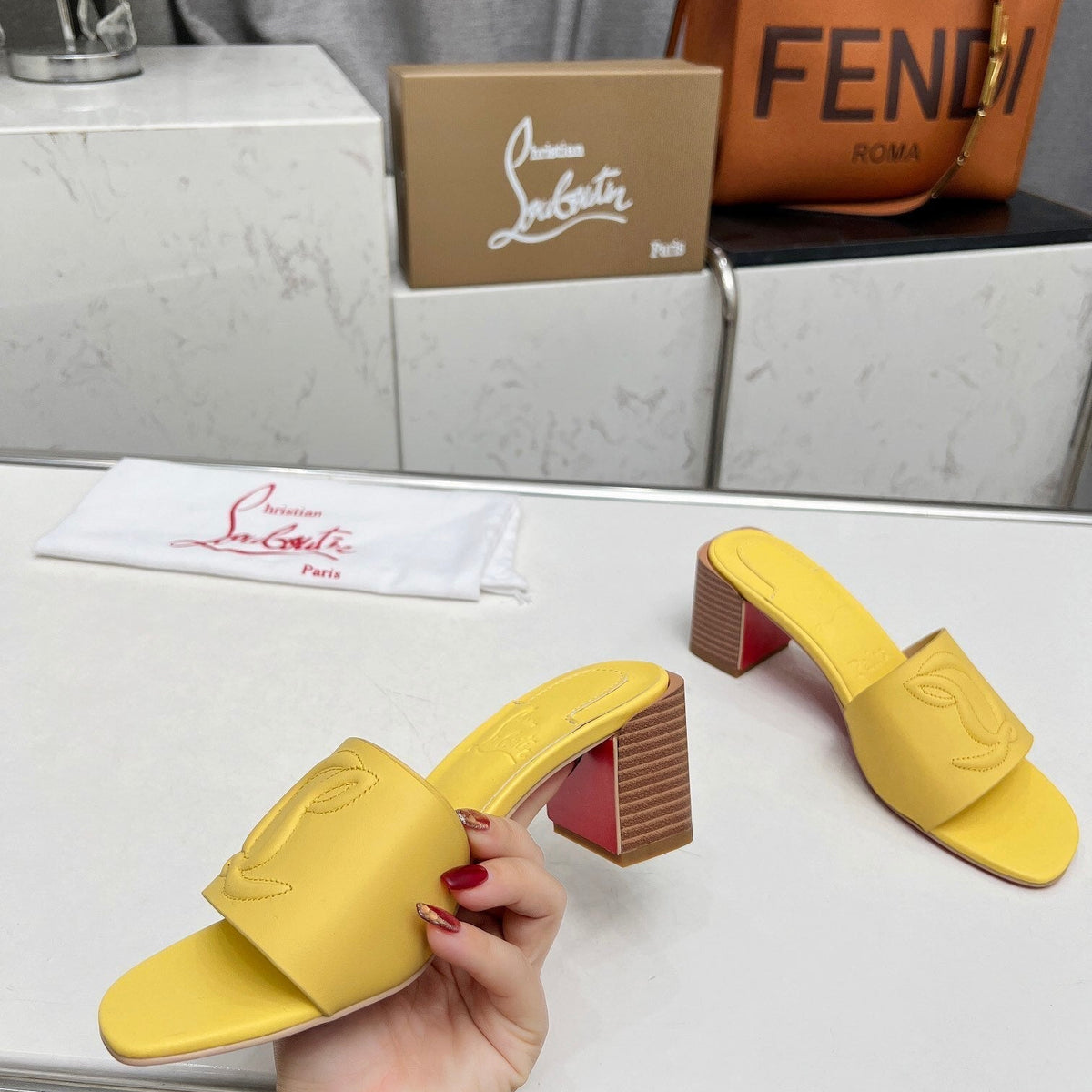Mila's Edit - High-Quality Designer Products for You - AFFORDABLE LUXURY HEELS - 8055