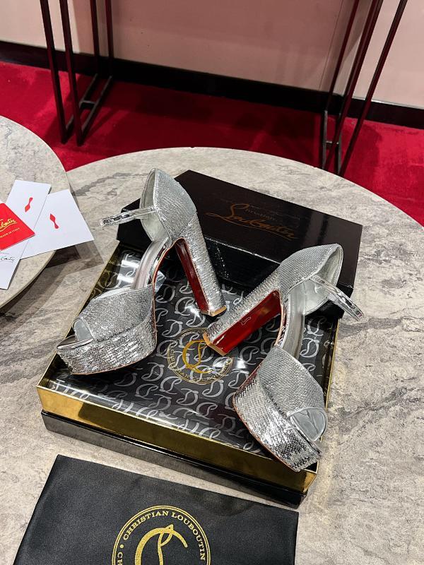 Mila's Edit - High-Quality Designer Products for You - AFFORDABLE LUXURY HEELS - 8235