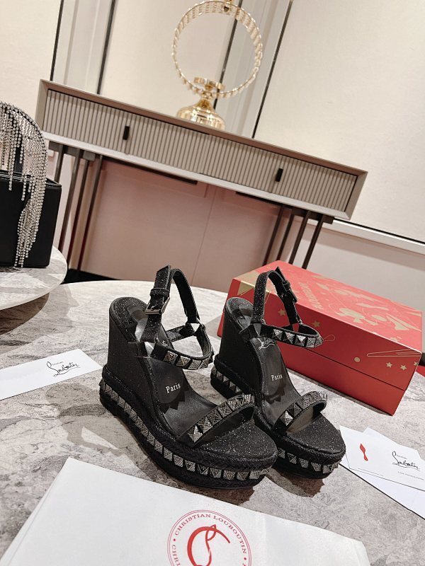 Mila's Edit - High-Quality Designer Products for You - AFFORDABLE LUXURY HEELS - 8319