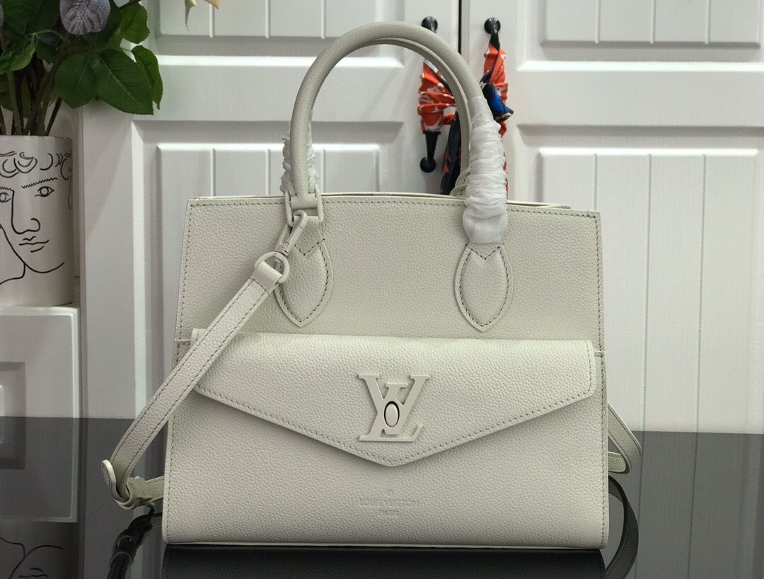 Mila's Edit - High-Quality Designer Products for You - AFFORDABLE LUXURY BAGS - 4295