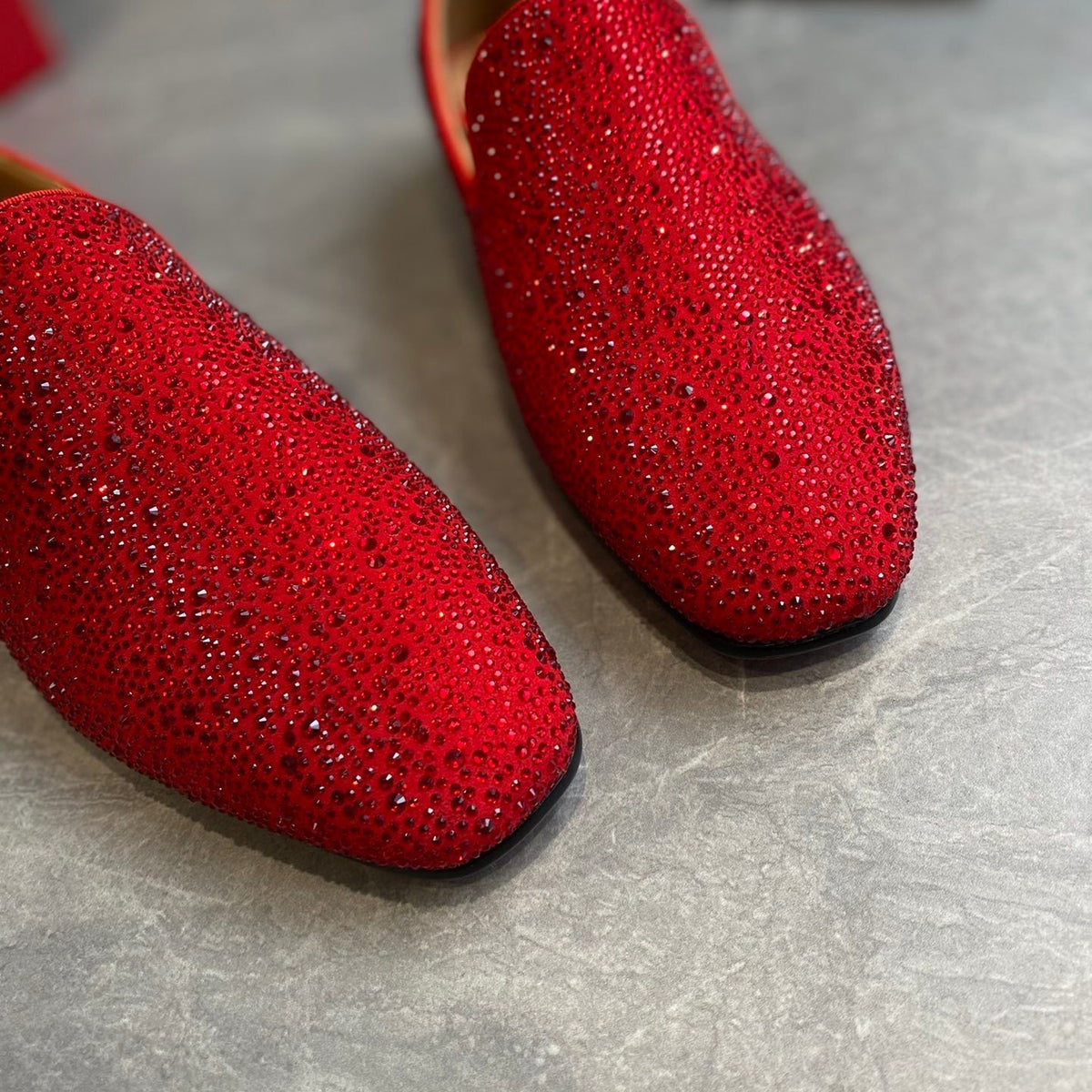 Mila's Edit - High-Quality Designer Products for You - AFFORDABLE LUXURY HEELS - 8263