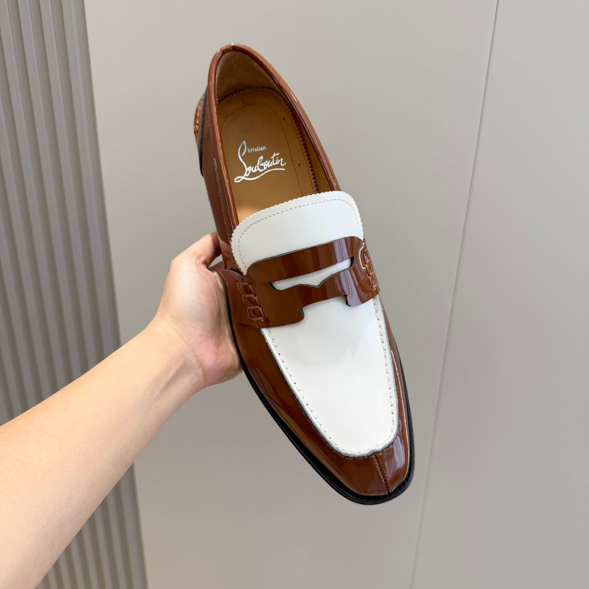 Mila's Edit - High-Quality Designer Products for You - AFFORDABLE LUXURY HEELS - 8275