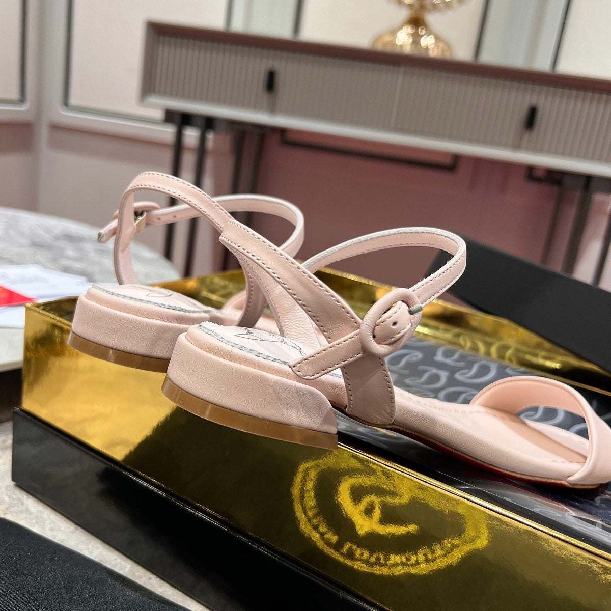 Mila's Edit - Best High-End Brands in One Place - AFFORDABLE LUXURY HEELS - 8129
