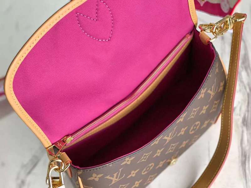 LOV2 Bags - Luxurious Bags  676