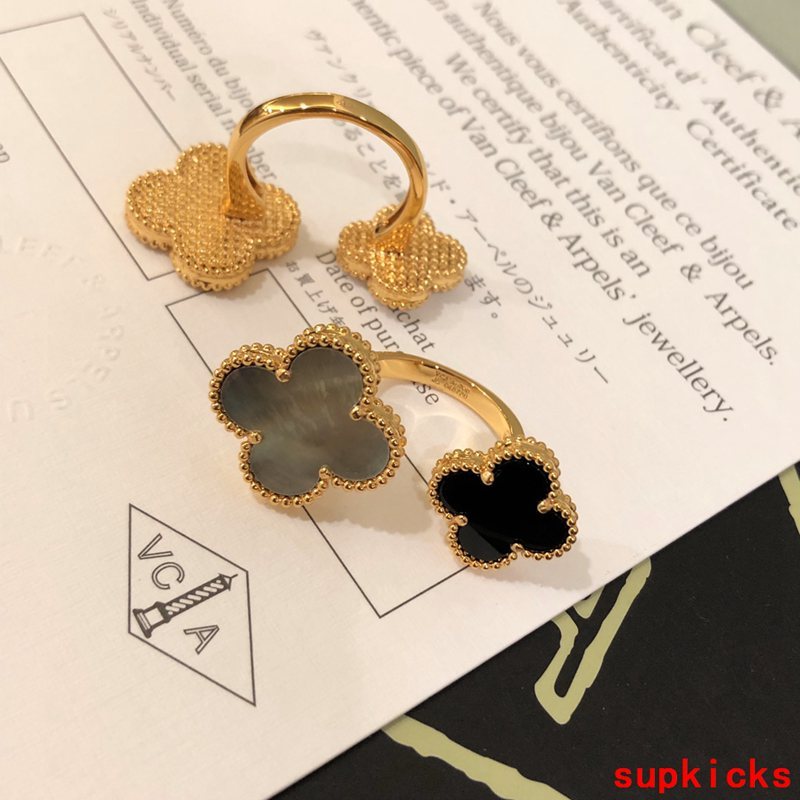 Van Cleef & Arples Jewelry