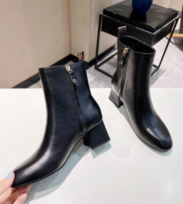 Mila's Edit - LOV Women Shoes - 920