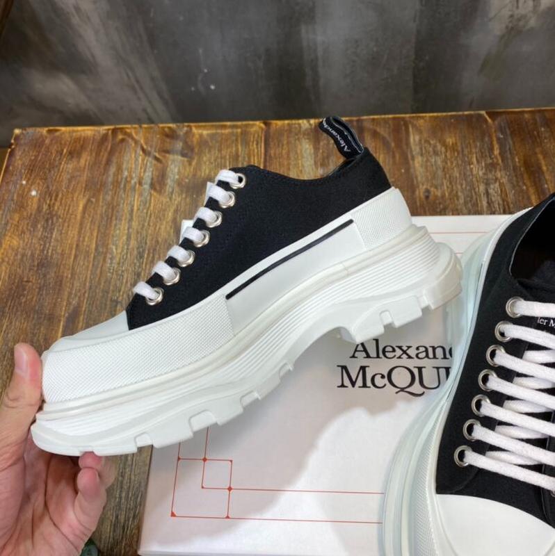 Mila's Edit - AQ Men SHoes - 405