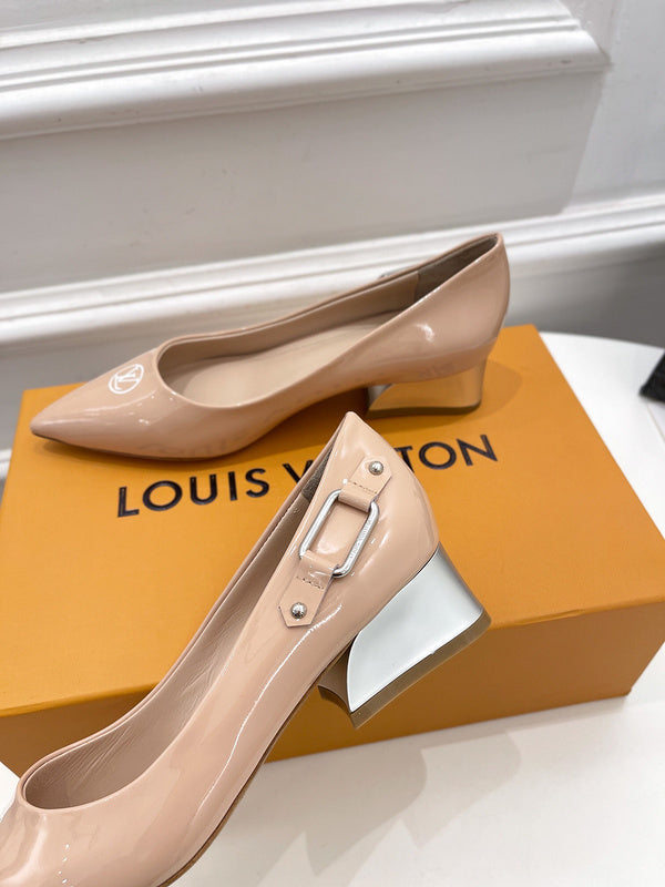 Louis Vuittion Luxury Shoes