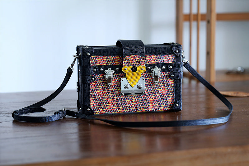 I W Fashion Lu-Vi bags - 8213