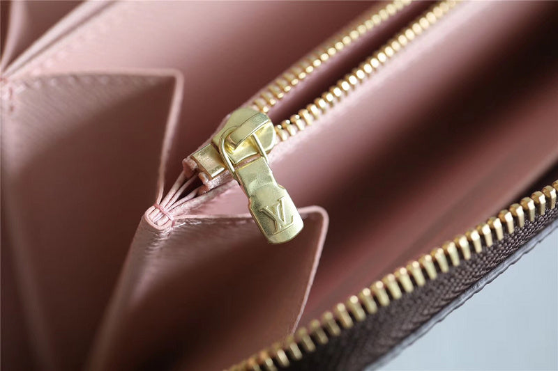 I W Fashion Lu-Vi bags - 9222
