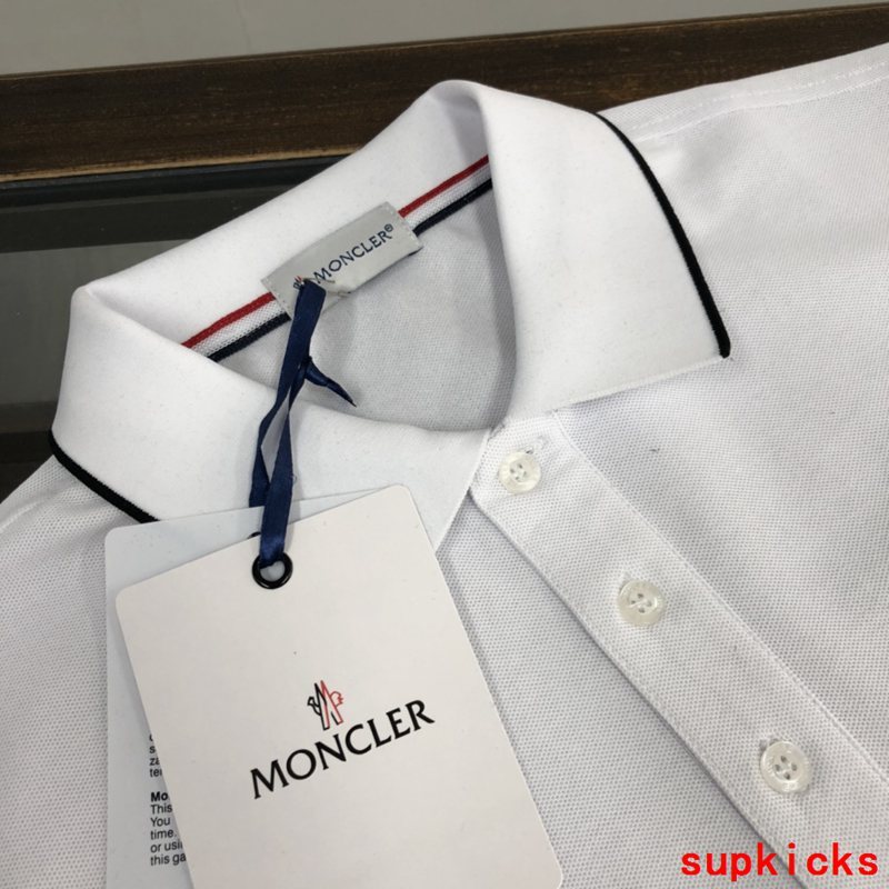 Moncler Luxury Cloth