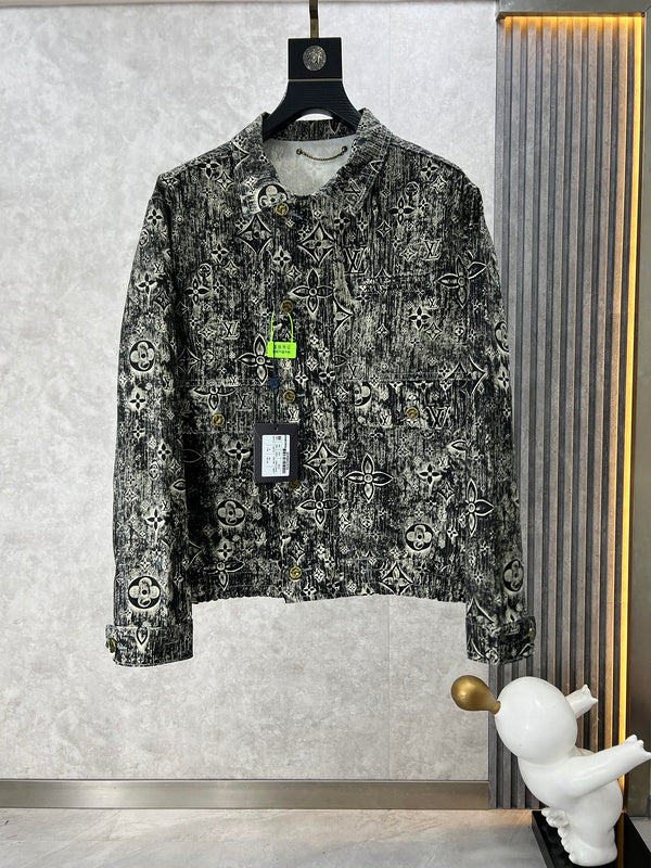Louis Vuittion Luxury Clothes
