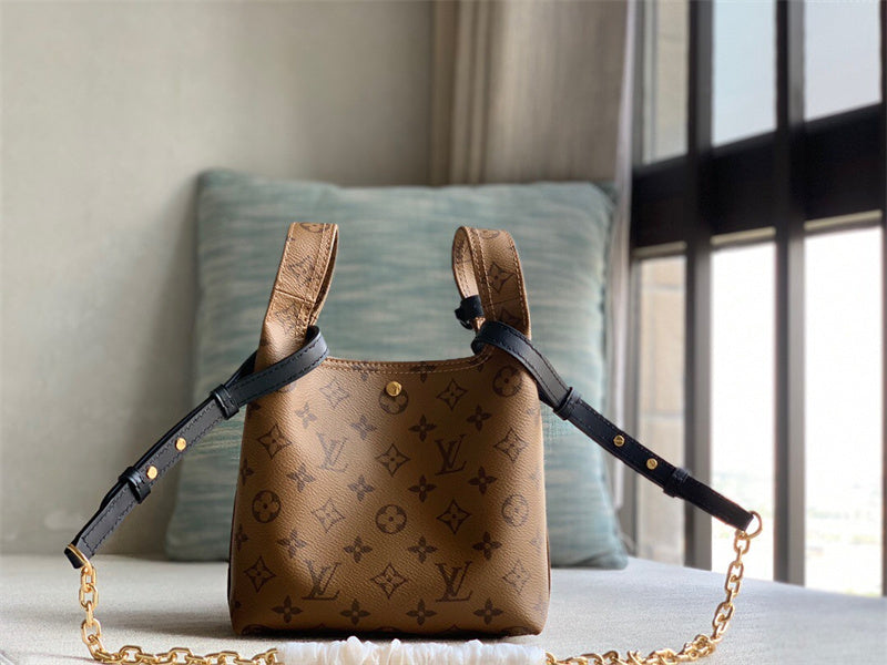 PHA - LOV Bags - 446