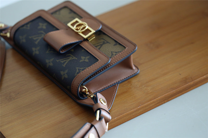 I W Fashion Lu-Vi bags - 8146