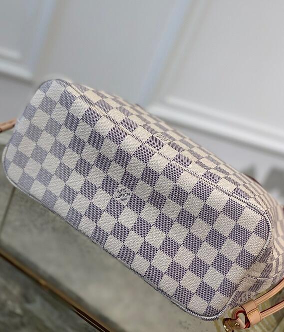 Mila's Edit - LOV Bags - 2960