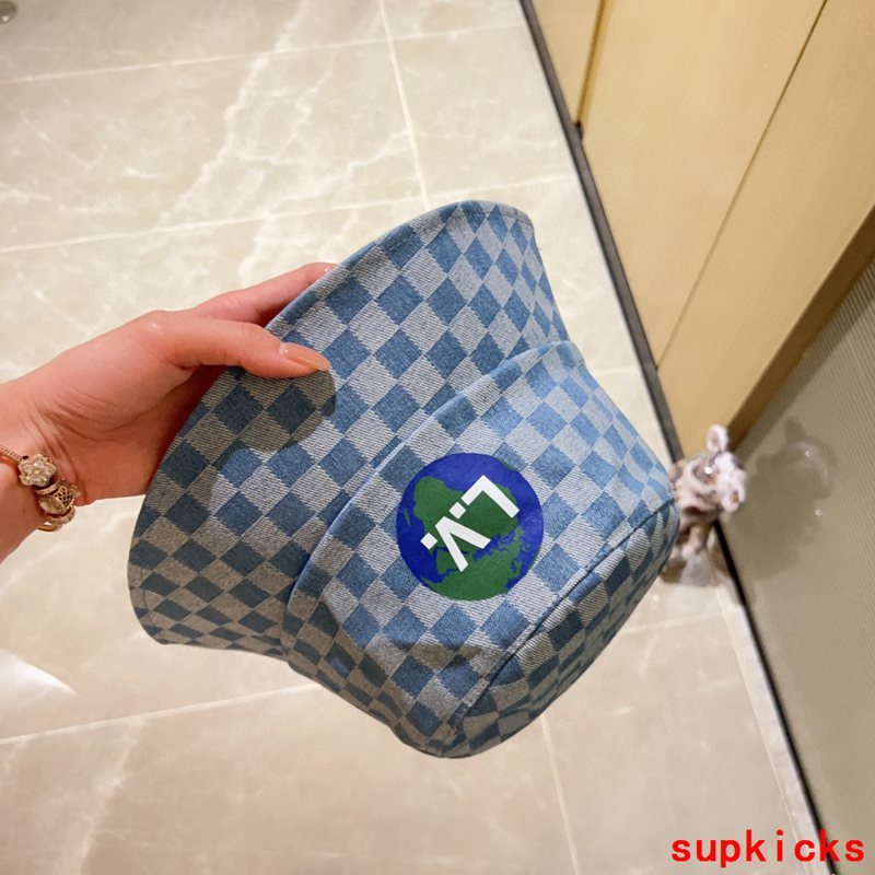 Louis Vuitton Luxury Cap