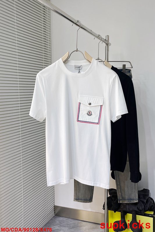 Moncler Luxury Cloth