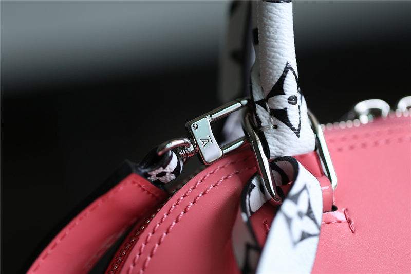 I W Fashion Lu-Vi bags - 8277