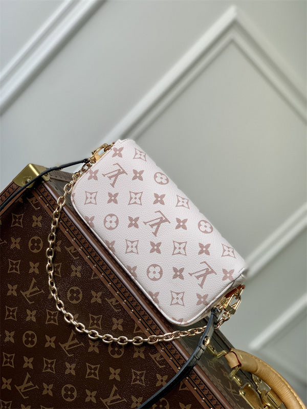 PHA - LOV Bags - 245