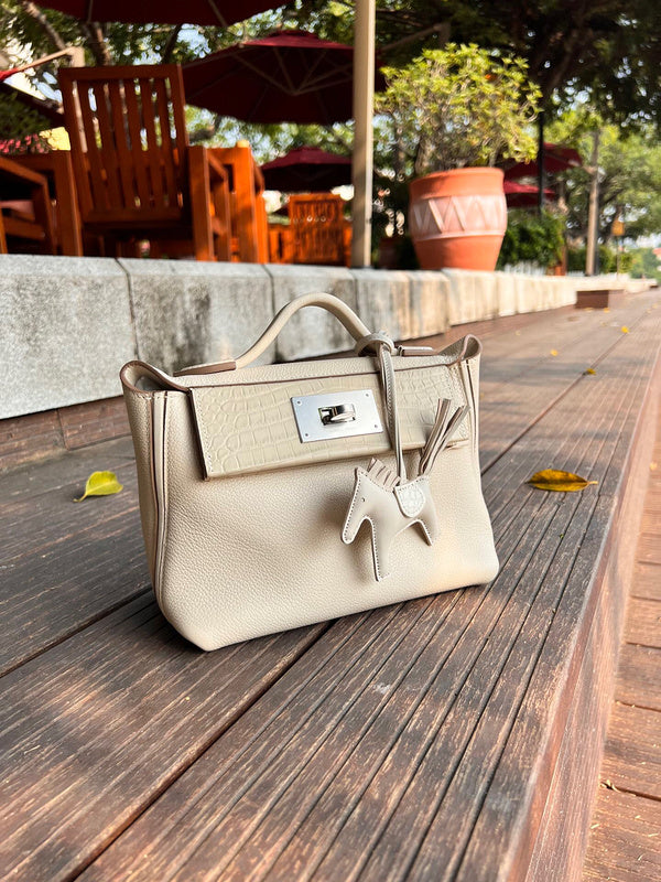 PHA - HMS Bags - 1757