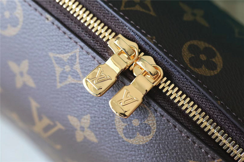 I W Fashion Lu-Vi bags - 8797