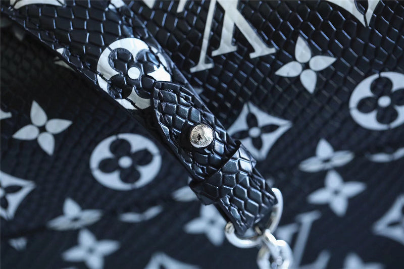 I W Fashion Lu-Vi bags - 8472