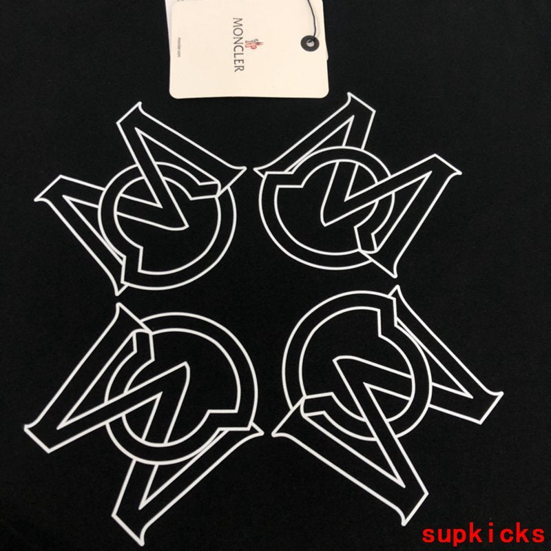 Moncler Luxury Cloth