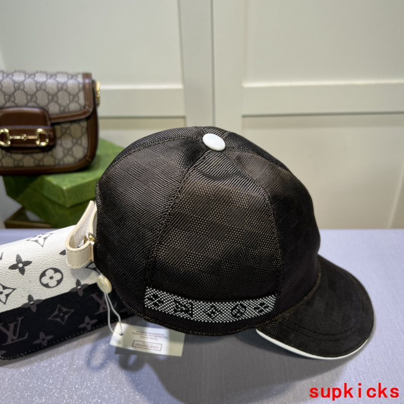 Louis Vuitton Luxury Cap