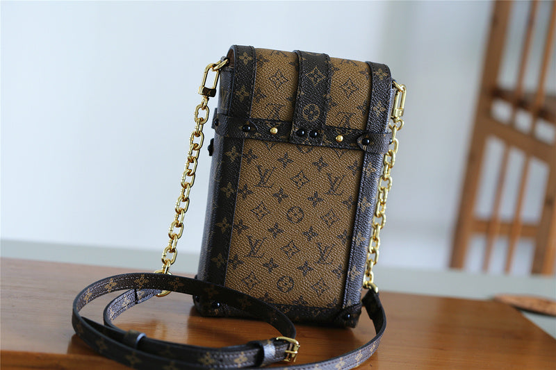 I W Fashion Lu-Vi bags - 9087