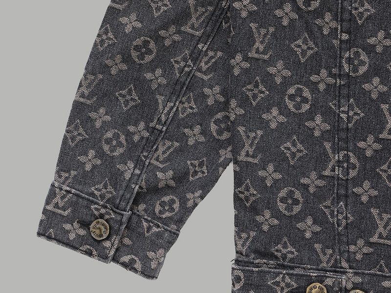 Louis Vuittion Luxury Clothes