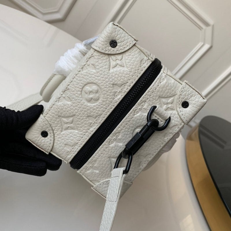 I W Fashion Lu-Vi bags - 17819
