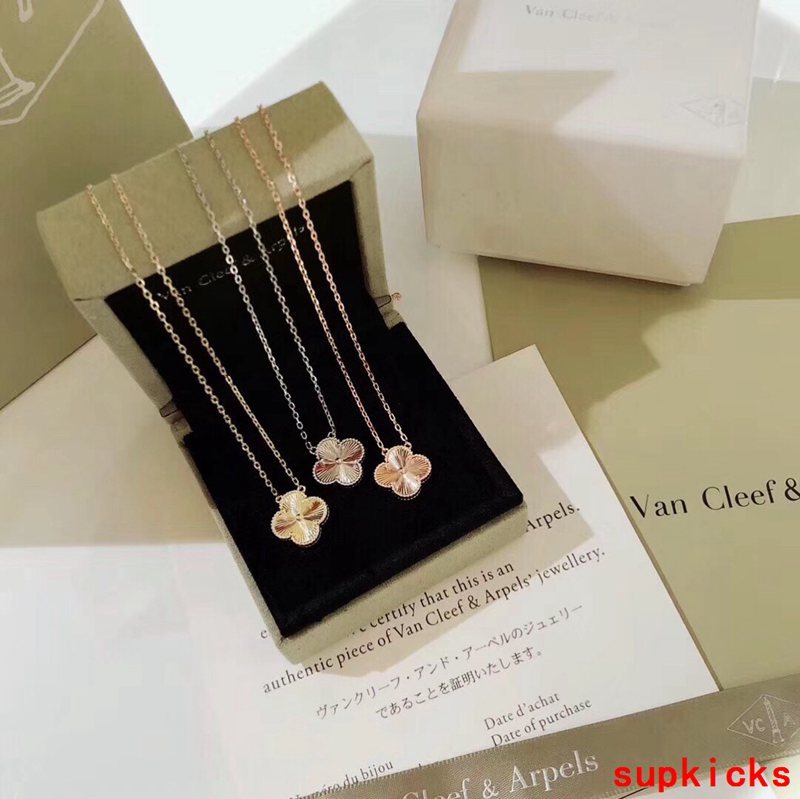 Van Cleef & Arples Jewelry