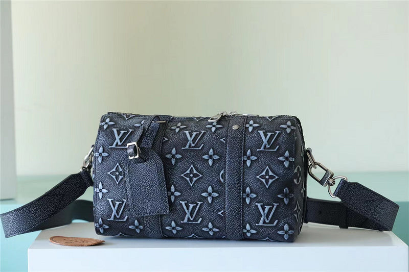 I W Fashion Lu-Vi bags - 11228