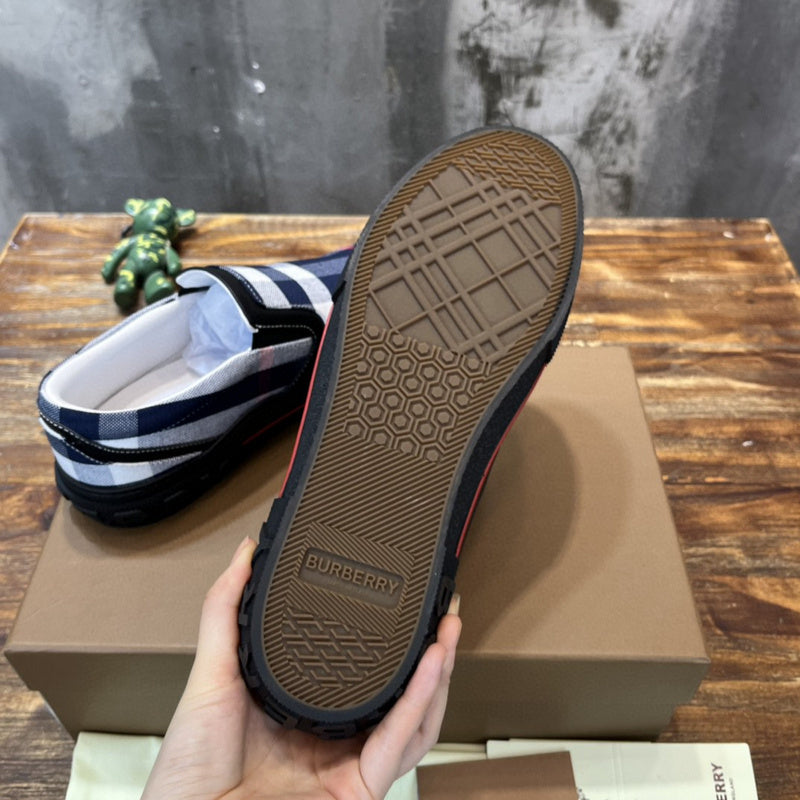 Burberry Luxury Shoes