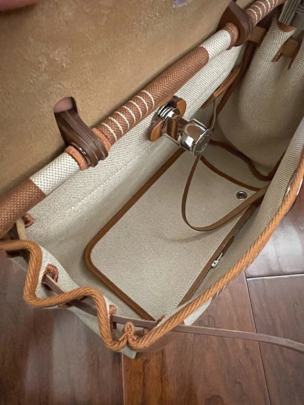 PHA - HMS Bags - 1553